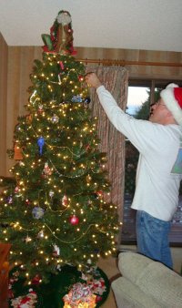 Dan decorates tree