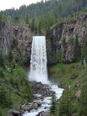 Tumalo Falls