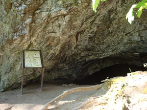 Layser Cave